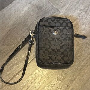 Coach Black/Charcoal Signature Canvas Wristlet Pouch